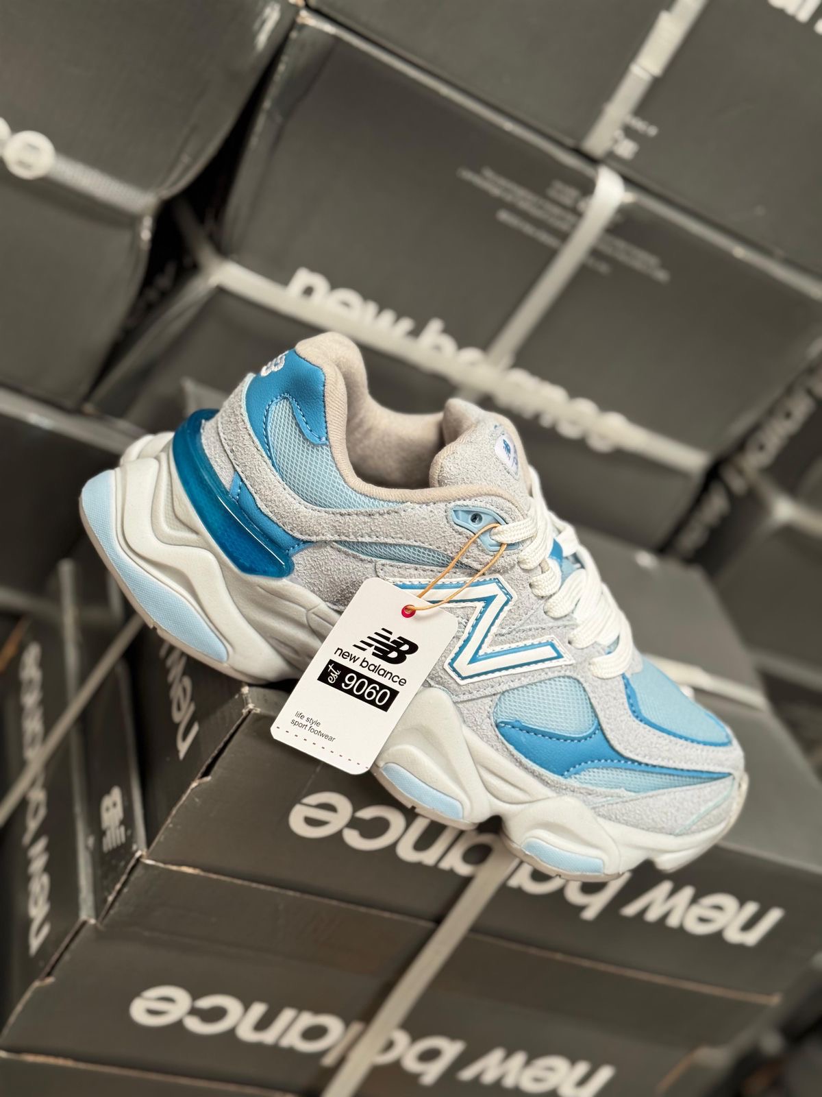 New Balance 9060