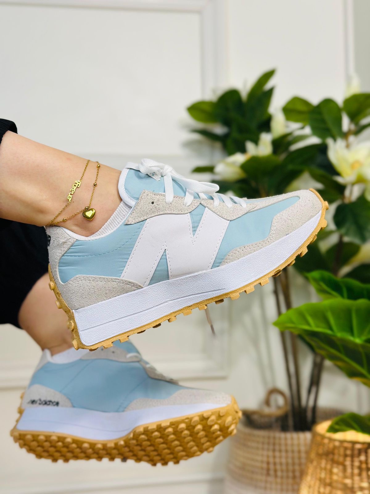 New balance 327