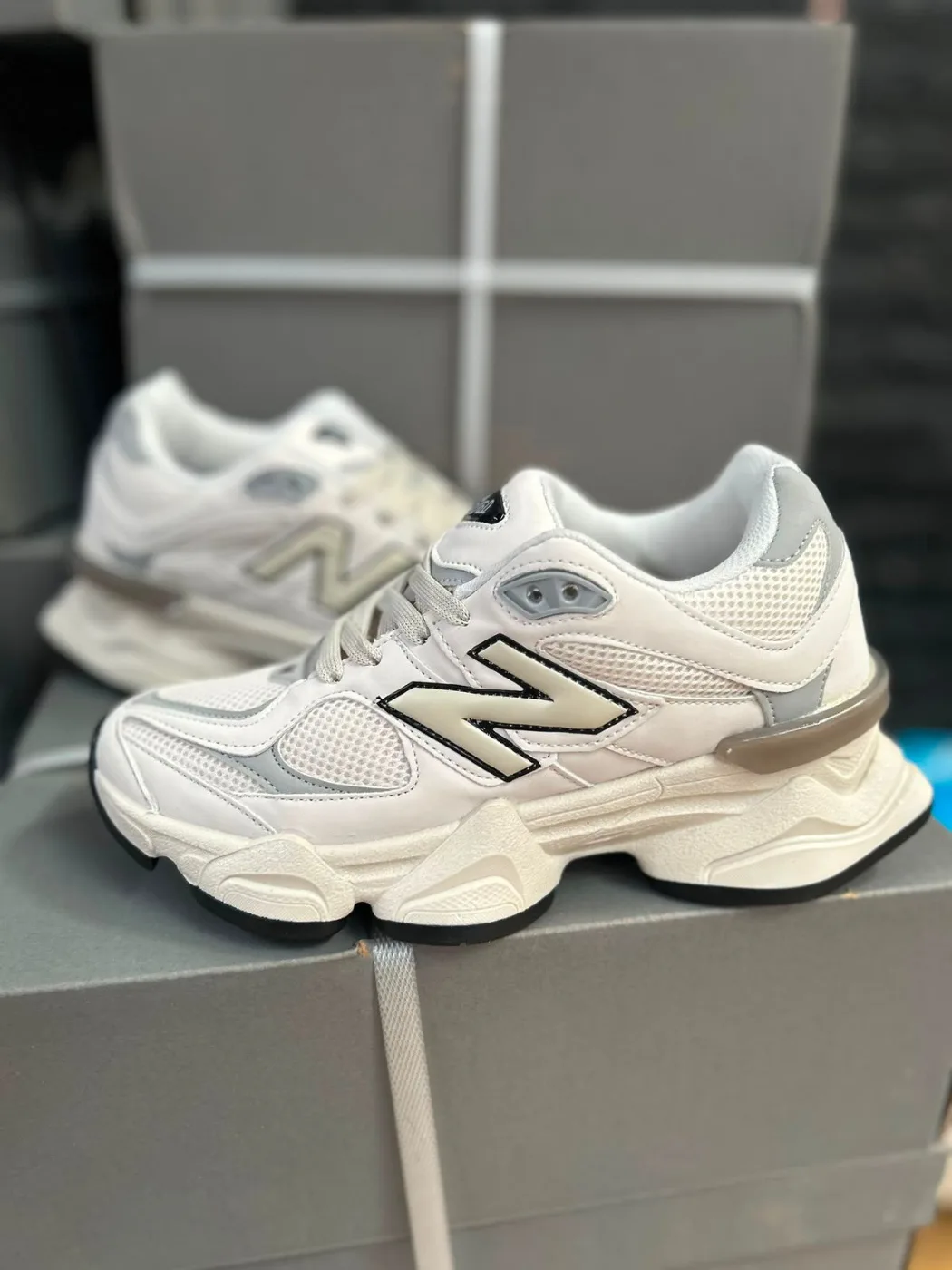 New balance 9060