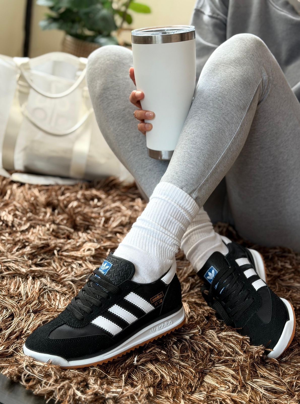 Adidas SL72