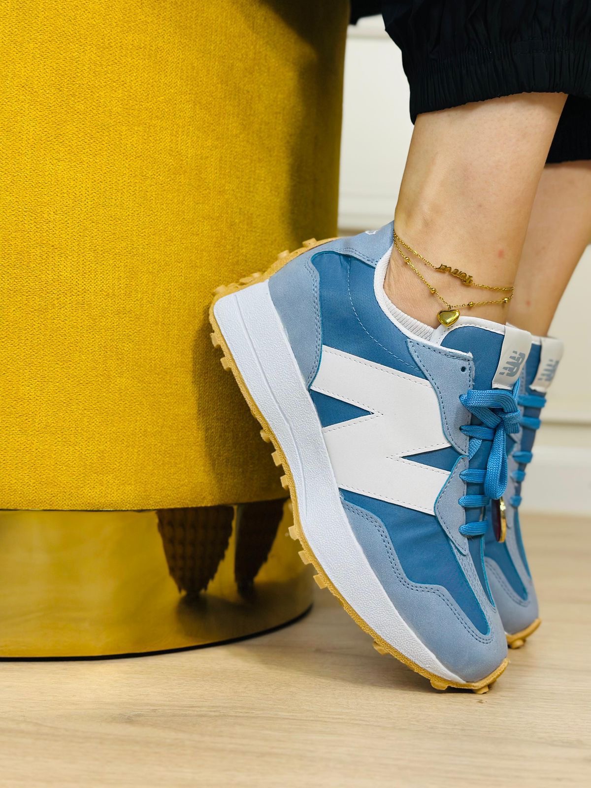 New balance 327