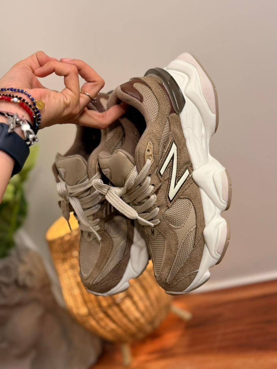 New Balance 9060