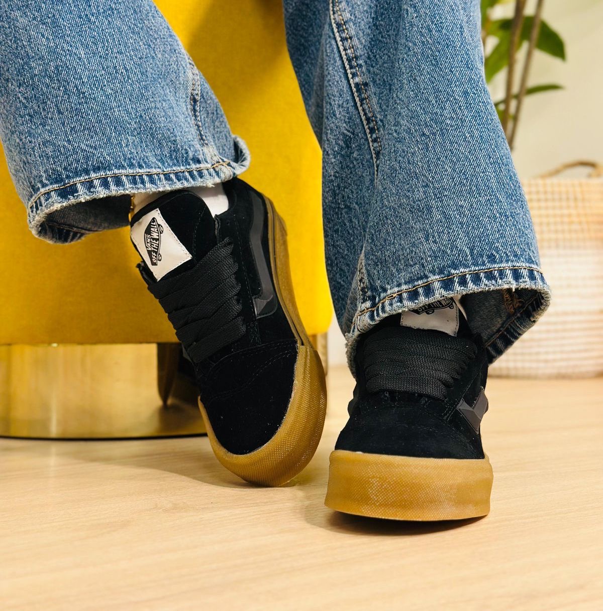 Vans oscuros unisex 2