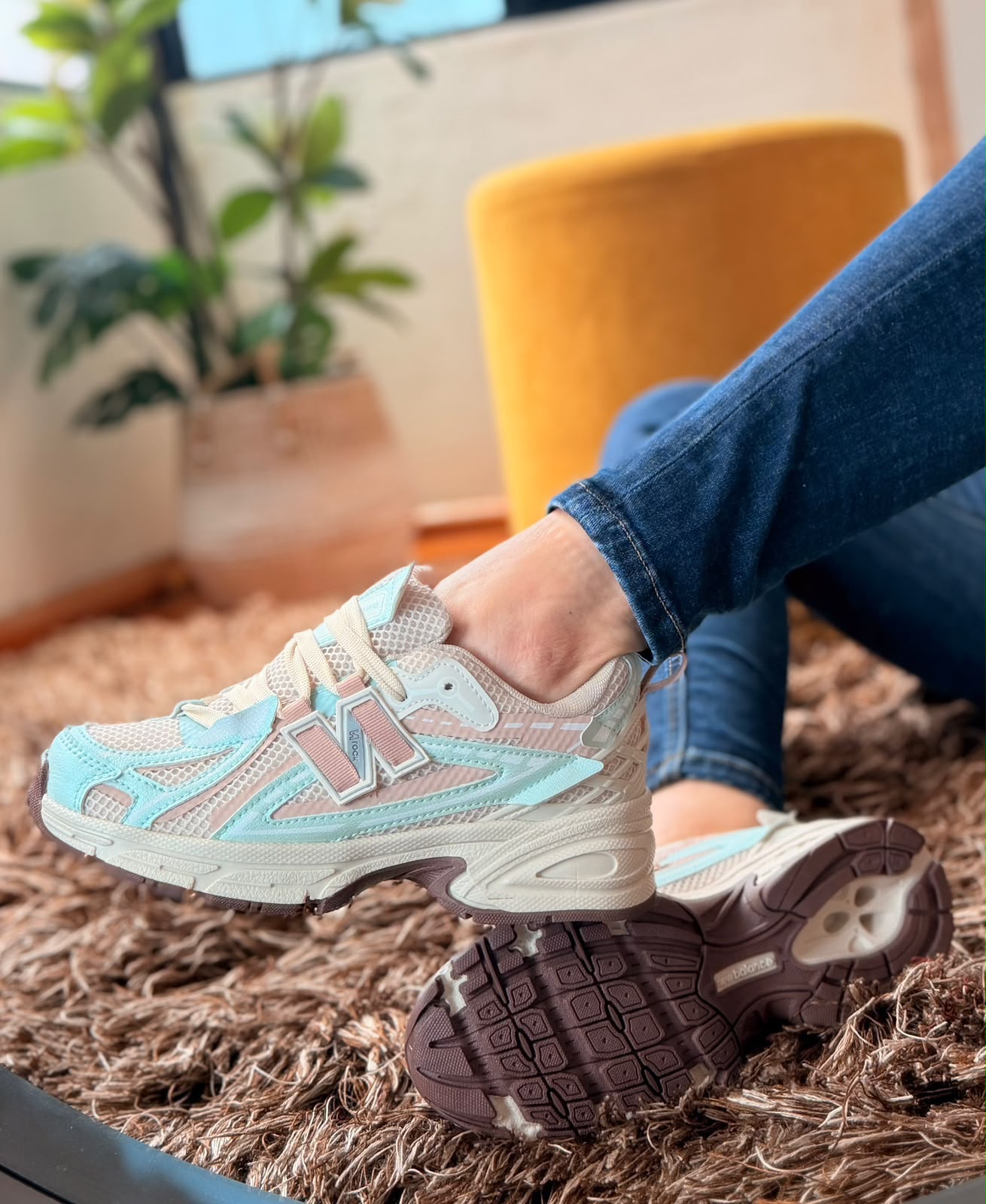 New Balance 196 3